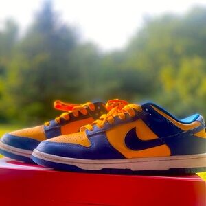 Nike Dunk Low UCLA yellow and blue size 8 supreme